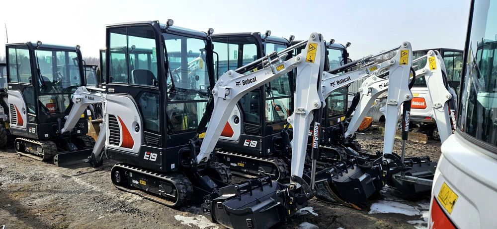 Minikoparka wypożyczalnia bez operatora, wynajem dowozimy bobcat  E19