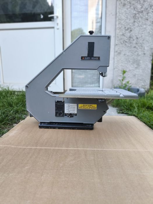 Black Decker 339 piła taśmowa używana
