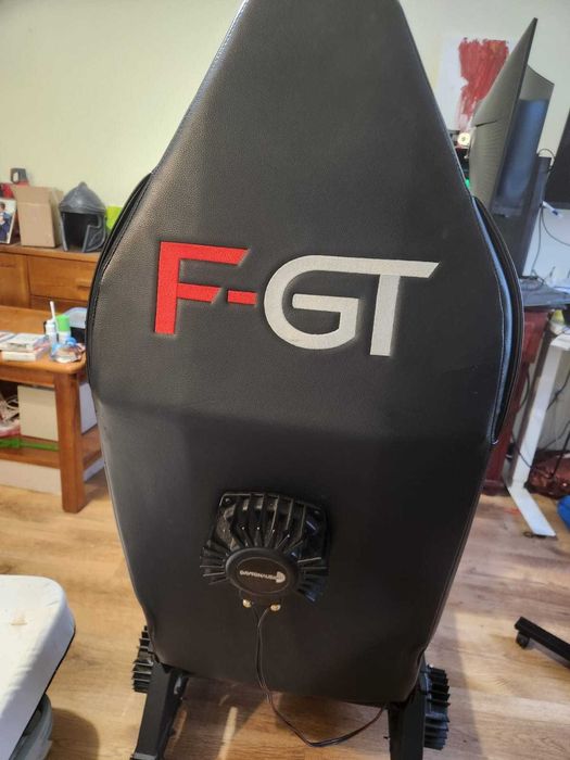 Kompletny SIM RIG - Fanatec + F-GT+masa dodatków-Wartość >10 000 zł