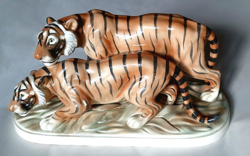 Статуэтка "Тигры". Hertwig, Германия