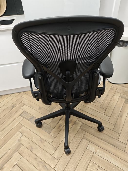 Herman Miller Aeron Remastered B ( nowy model )
