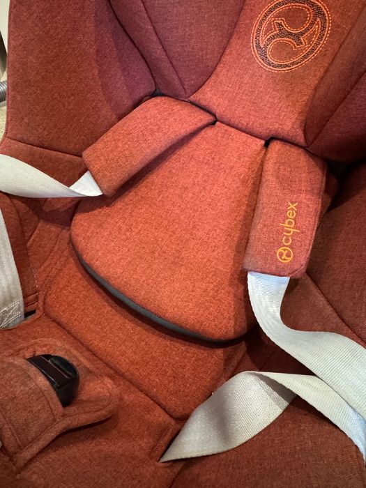 Cadeira Auto Cybex Sirona + Redutor Novo