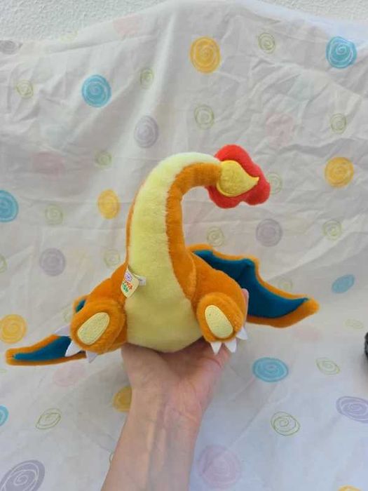 pokémon peluche do pokémon Charizard da takara tomy