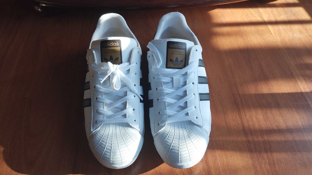 Adidas Superstar