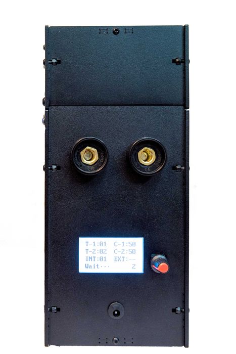 Zgrzewarka punktowa do ogniw 3 transformatorowa.