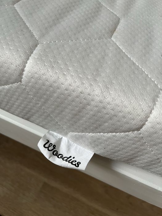 Drewniane łóżko dziecięce Woodies 140x70