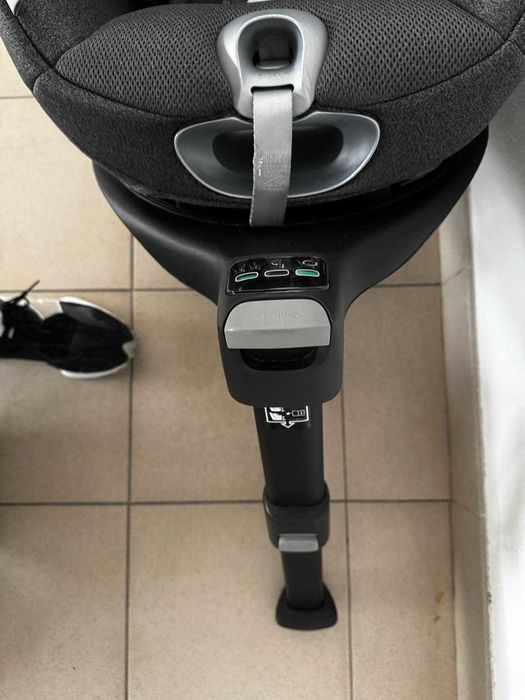 Vendo cadeira + Isofix Cybex