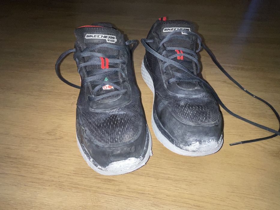 Buty robocze Skechers S3 r 43 - metalowy nosek SRC