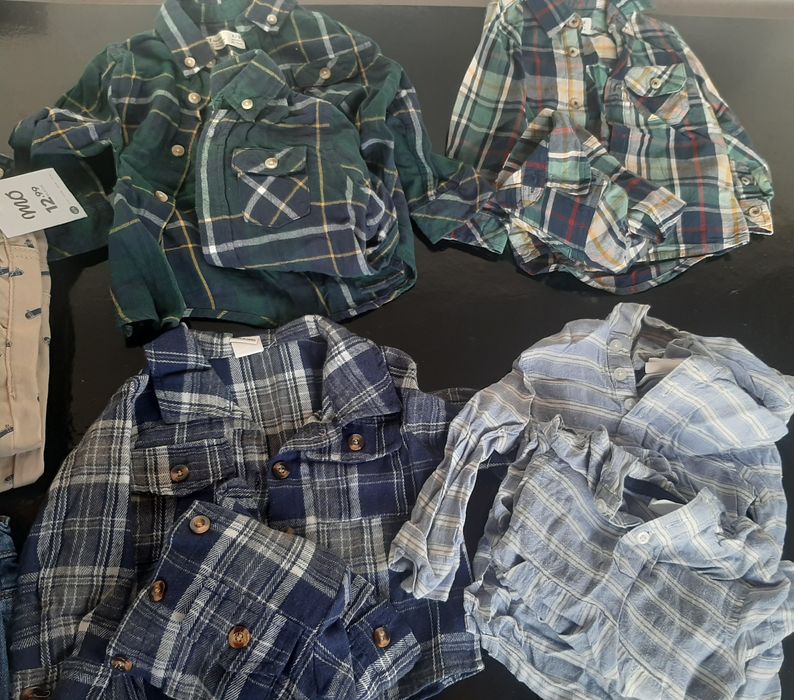 Fotos de algumas roupinhas e calçado para gémeos(meninos) 0-12 meses