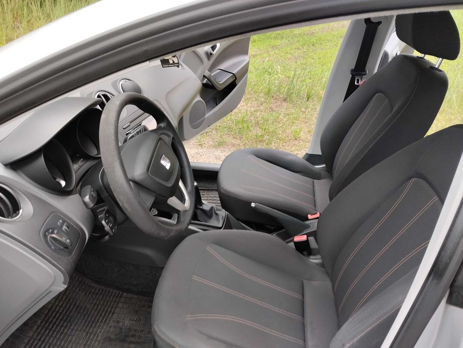 Seat Ibiza 2011 r.