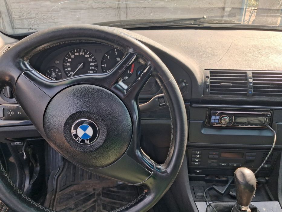 BMW 525 e39 дизель Турінг