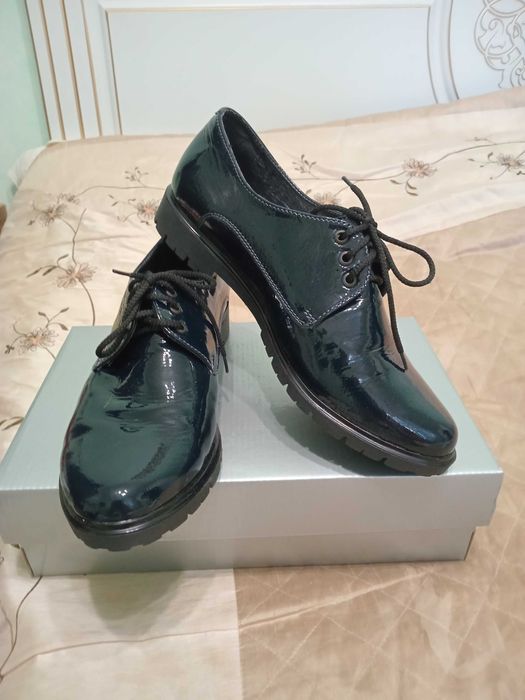 стильне  жіноче взуття