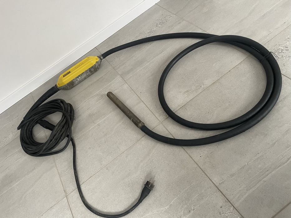 Buława wibrator pogrążalny WACKER NEUSON 5 m import Norwegia jak nowy