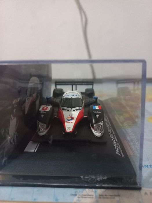 Miniatura Peugeot 908 HDi FAP /24h.