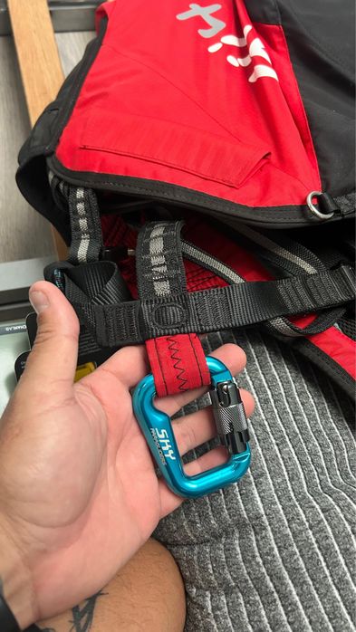 Cadeira (arnes) de parapente