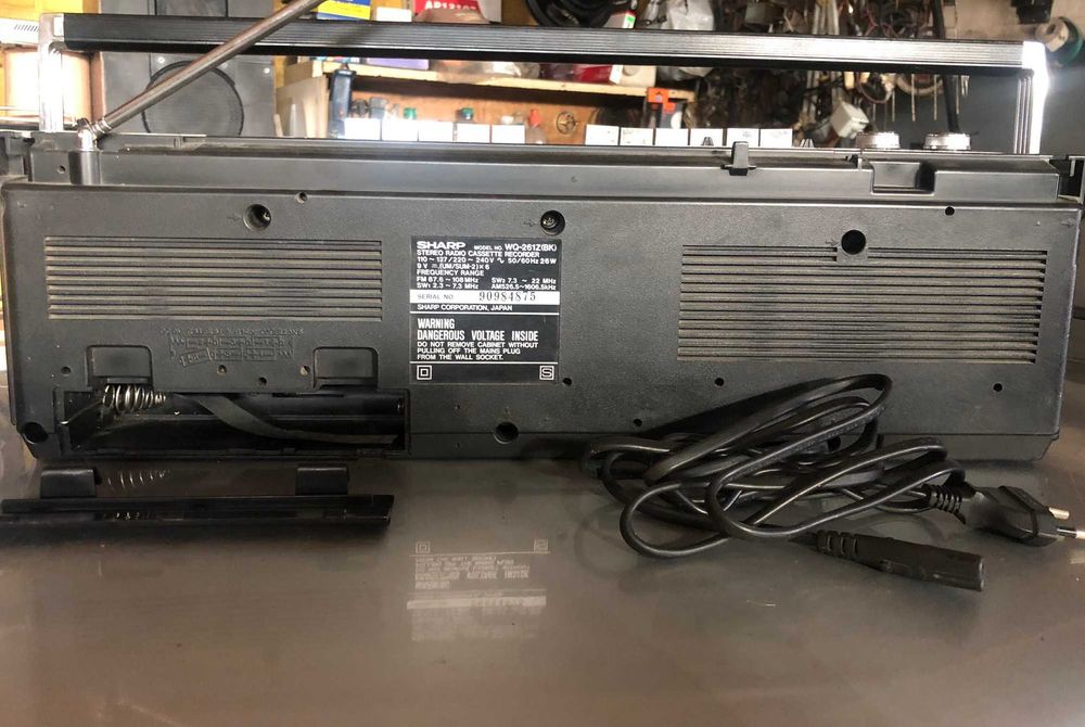 Магнітола Sony CF-160S. SHARP wq261