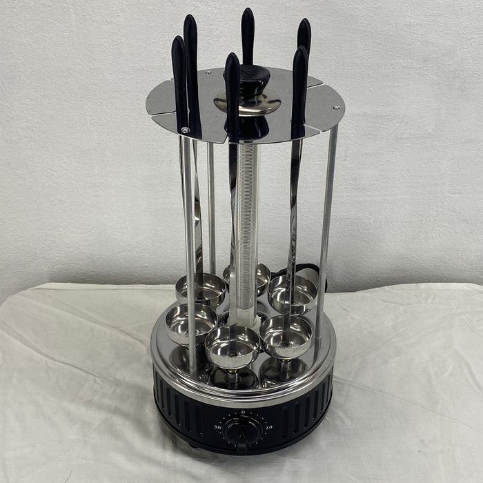 Электрошашлычница Помощница на 6 шампуров с таймером. Новая