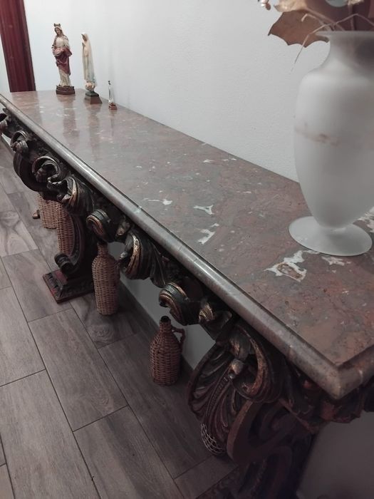 Cardencias lacada com marmore+peças antigas decoração