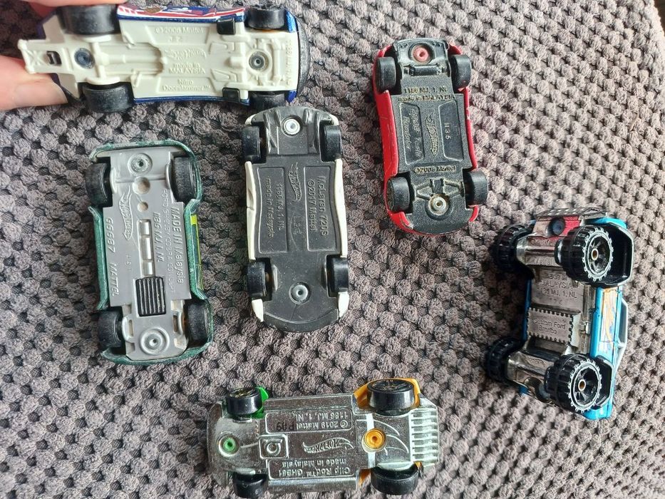 Машинки-моделькі mattel hotweels набір або по шт