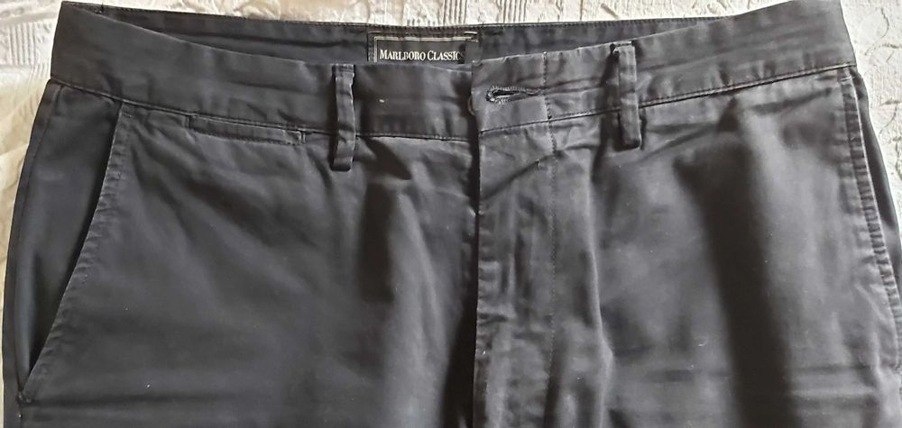 Calças Malboro - pretas