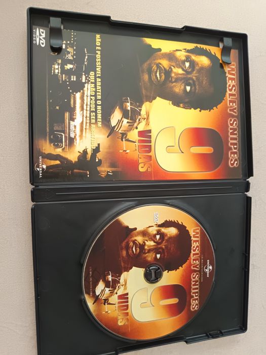 DVD nove vidas   .