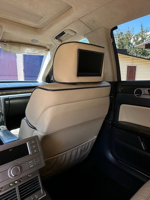 Volkswagen Phaeton 2012