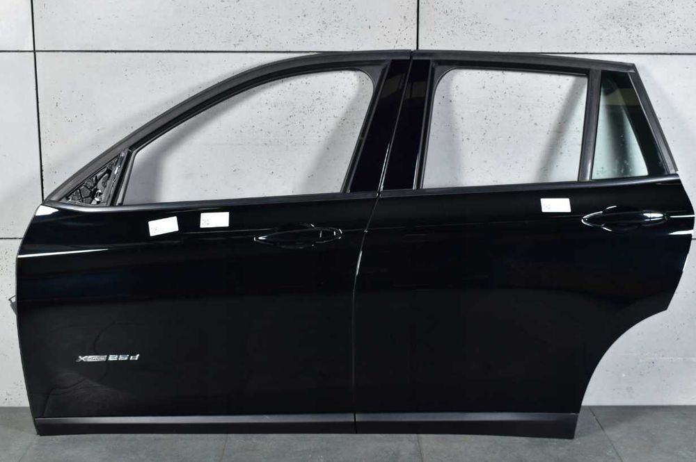 Двері BMW X1 F48 передні або задні праві ліві разборка