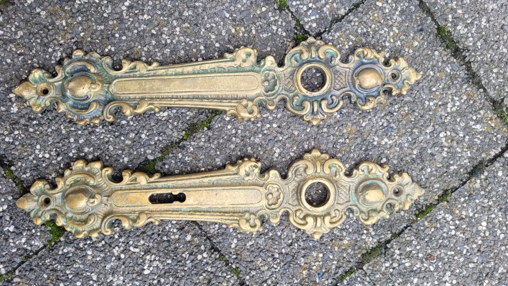 Stare szyldy do drzwi mosiężne