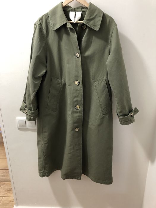 Тренч Arket оливковий