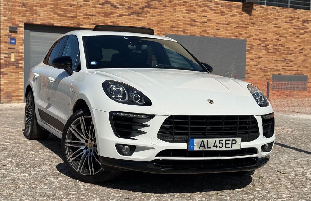 Porsche Macan S 3.0 V6 - Full Extras