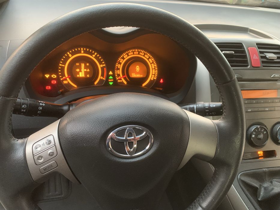 TOYO TA auris D4D