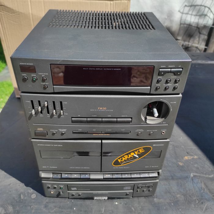 Wieża Philips uszkodzona FW 30