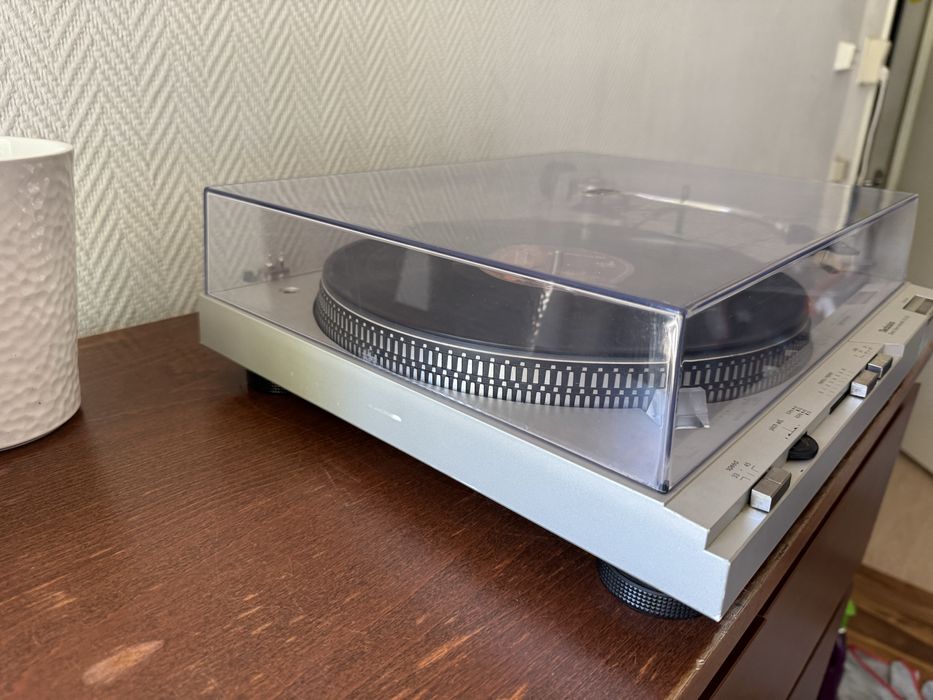 Gramofon Technics SL-D3