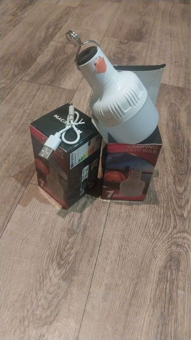 Продам лампочку на акамуляторі