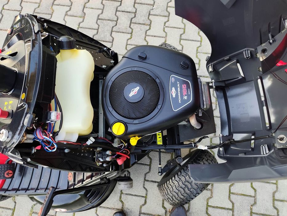 Castel_Garden B&S 16,5hp hydro