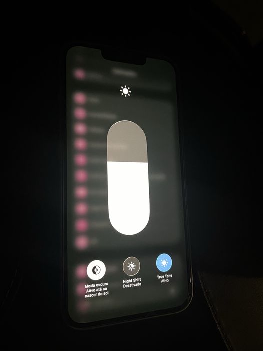 iphone 14    roxo