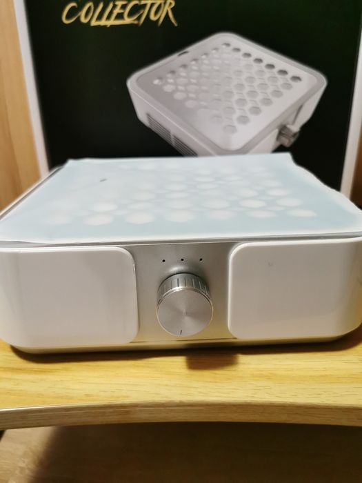 Pochłaniacz pyłu do paznokci