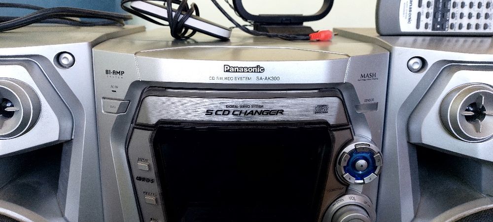 Wieża panasonic SA-AK300