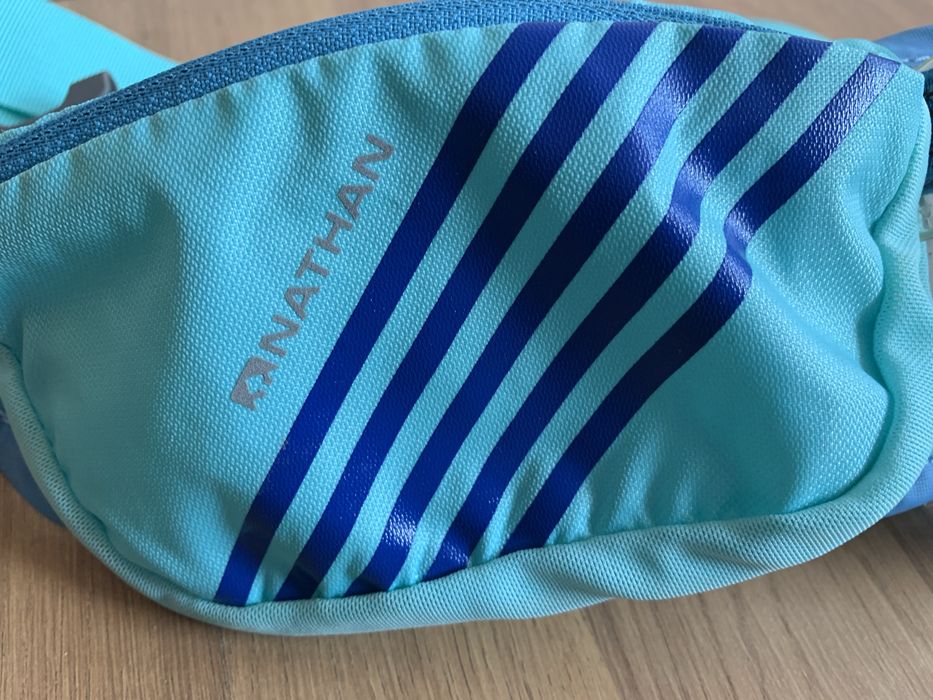 Пояс біговий NATHAN з тримачем для пляшки 1м10см