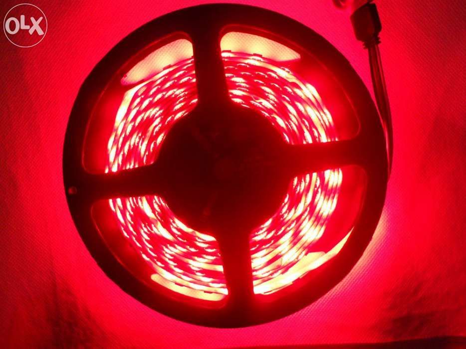 Fita LED 5m + comando c/ 44 opções de controle