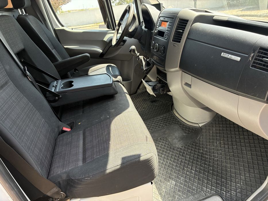 Mercedes Sprinter 313 CDI L2H2 130cv | 2014 | 174 Mil Km | IVA Dedutível | IUC 58€ | IGLA + Deadlocks | Revisão Completa | Impecável
