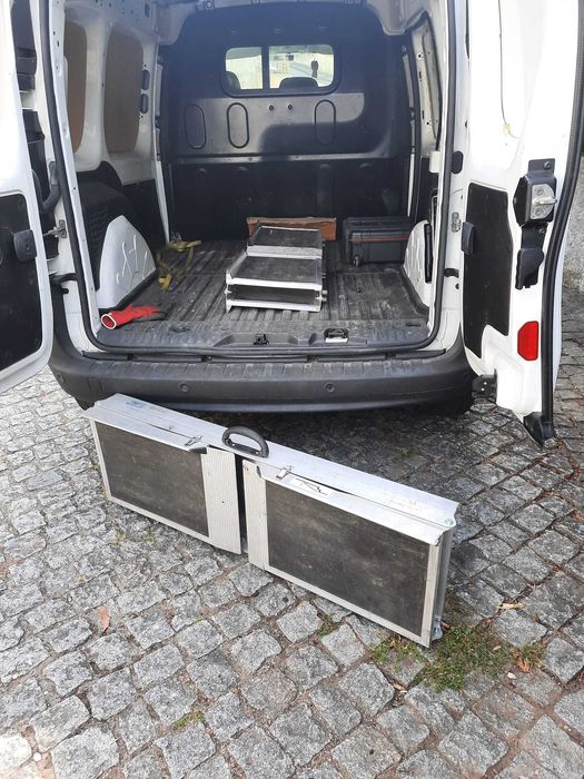 Rampa de alumínio dobrável