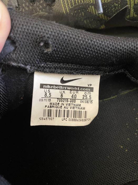 Оригінальні кросівки nike