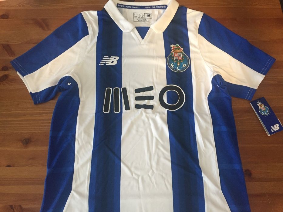 3 Camisolas de Futebol