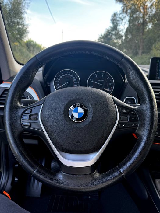 BMW Serie1 116d F20 | Full Extras Interior |