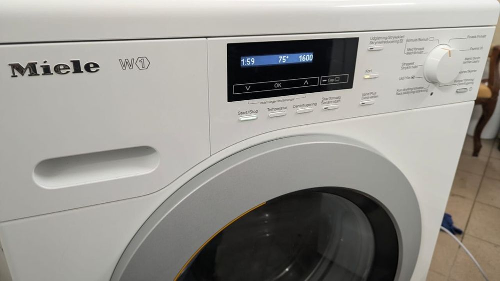 Преміум пральна машина Miele WKB120 | 8 кг | 1600 об/хв | Німеччина