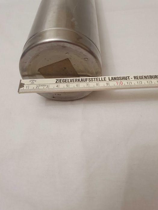 Термос нержавейка  объемом 1л.