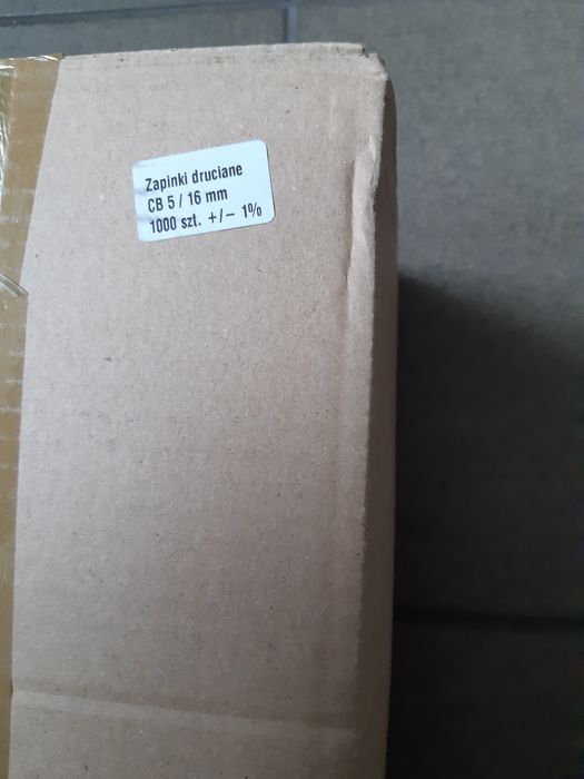 Zapinki spinki druciane CB6 19 mm 1000szt
