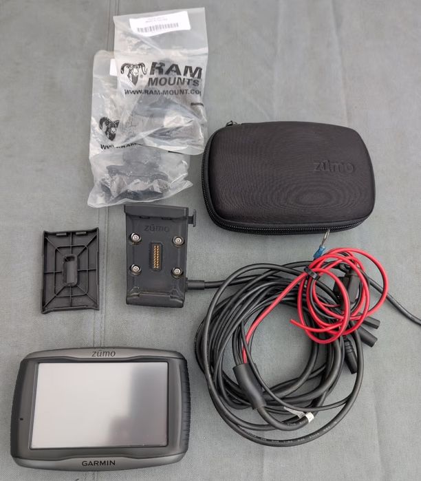 Навігатори Garmin Zumo 590 390LM 345LM 220