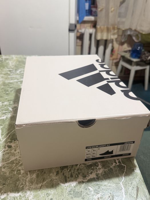 Новые мужские кроссовки Adidas стелька 30 см